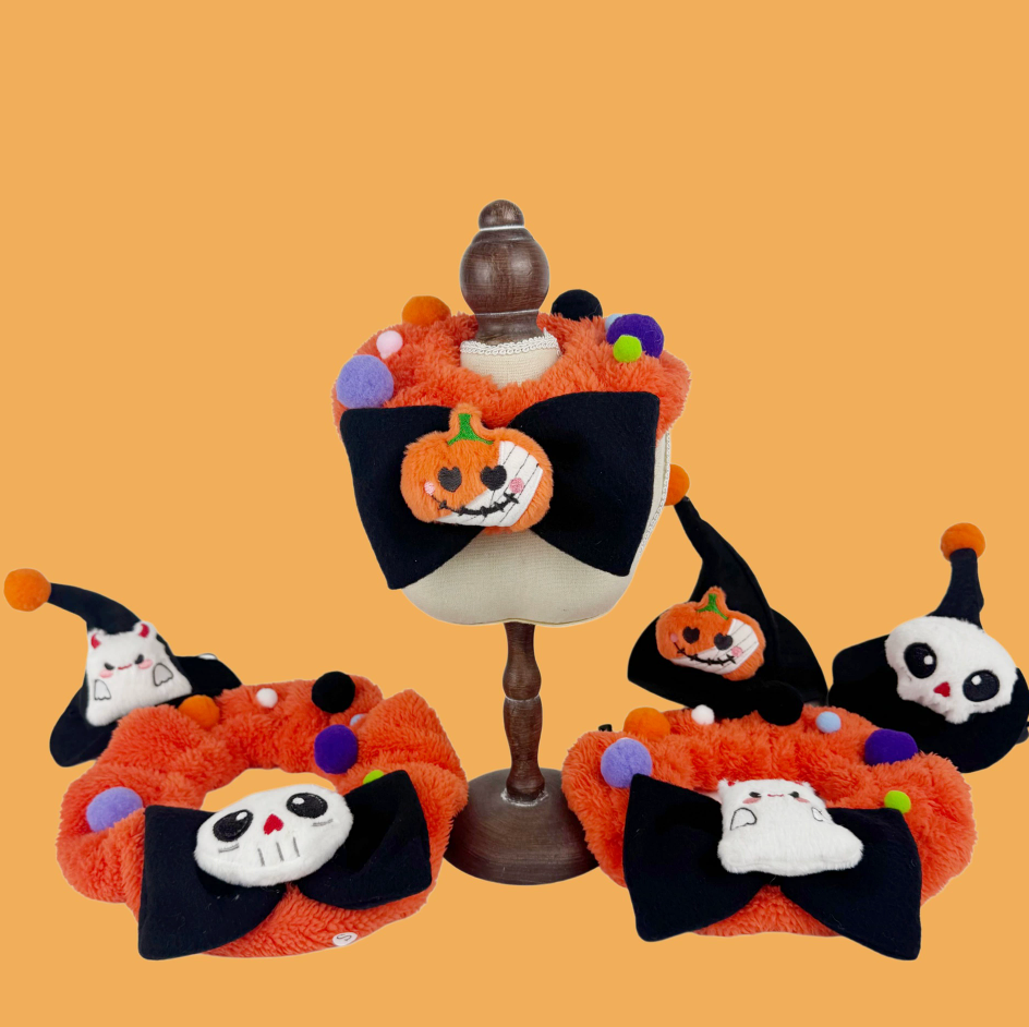 Festive Pumpkin & Ghost Halloween Pet Collar & Hat Costume Set